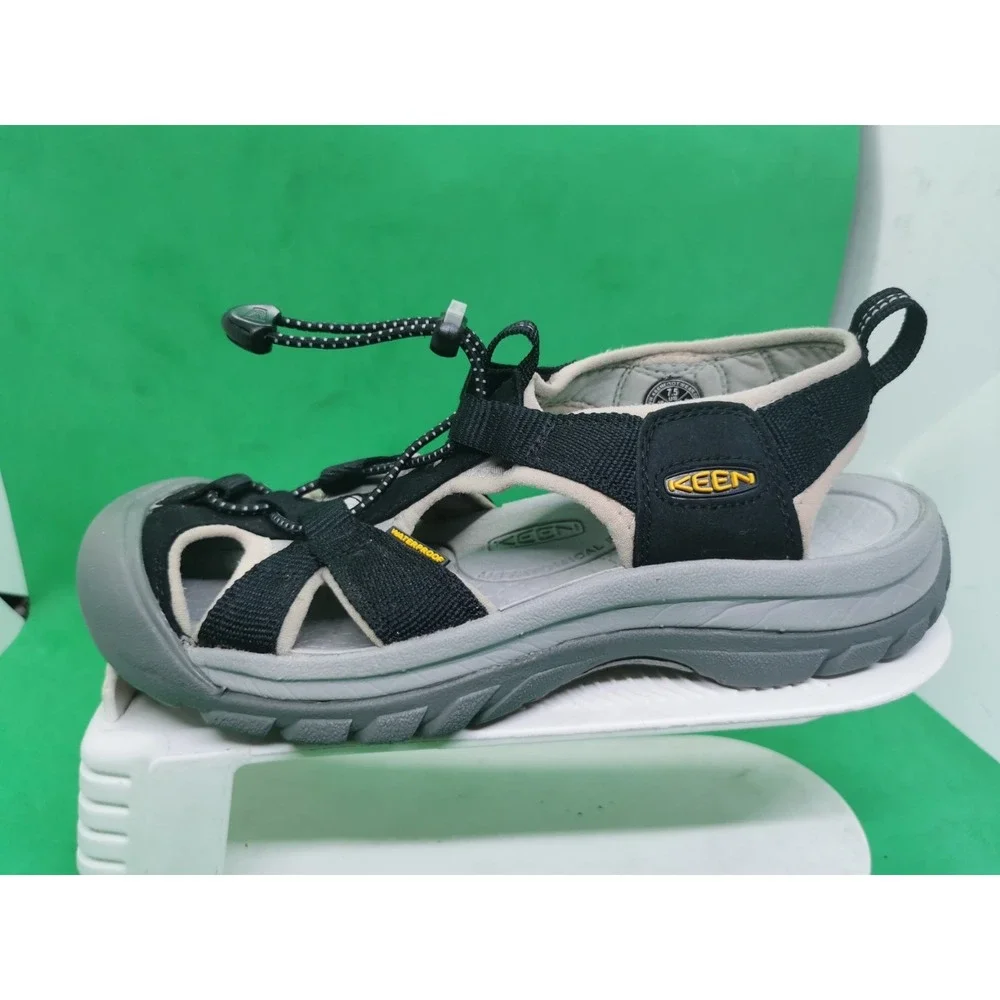 Keen Venice H2 Sandals Womens Size 7.5 Black/Gray Waterproof Closed Toe Outdoor